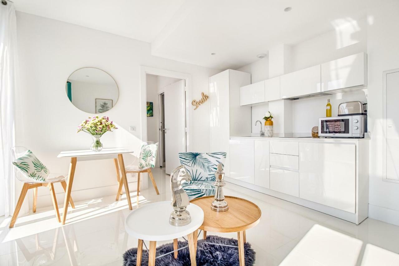 New ! Sea View Design + Balcony 203 Apartment วีลล์ฟรองซ์-ซูร์-แมร์ ภายนอก รูปภาพ