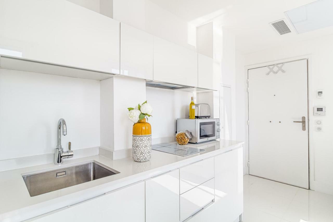 New ! Sea View Design + Balcony 203 Apartment วีลล์ฟรองซ์-ซูร์-แมร์ ภายนอก รูปภาพ